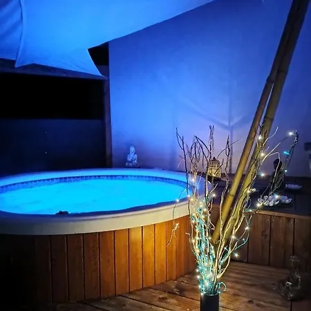 Ceven' O Calme T2 Avec Jacuzzi Prive, Piscine Et Jardin * Massillargues-Attuech