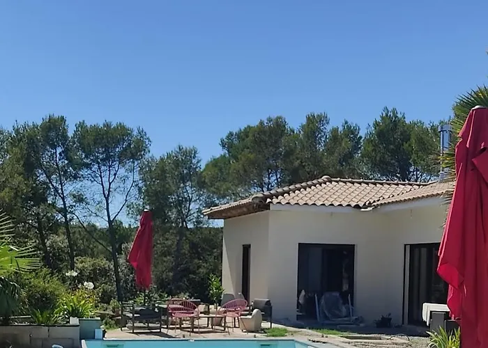T2 Avec Jacuzzi Prive, Piscine Et Jardin Feriehus Massillargues-Attuech